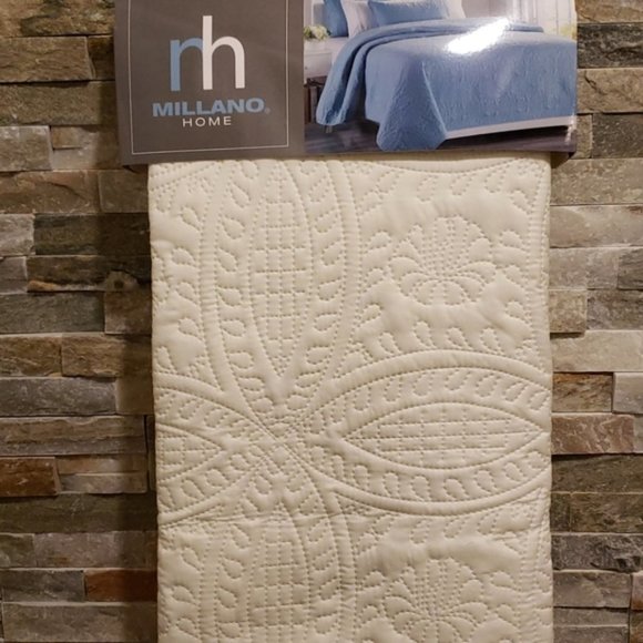 🌟Millano Chambrey 3 Piece Quilt Set Ivory - Picture 5 of 9